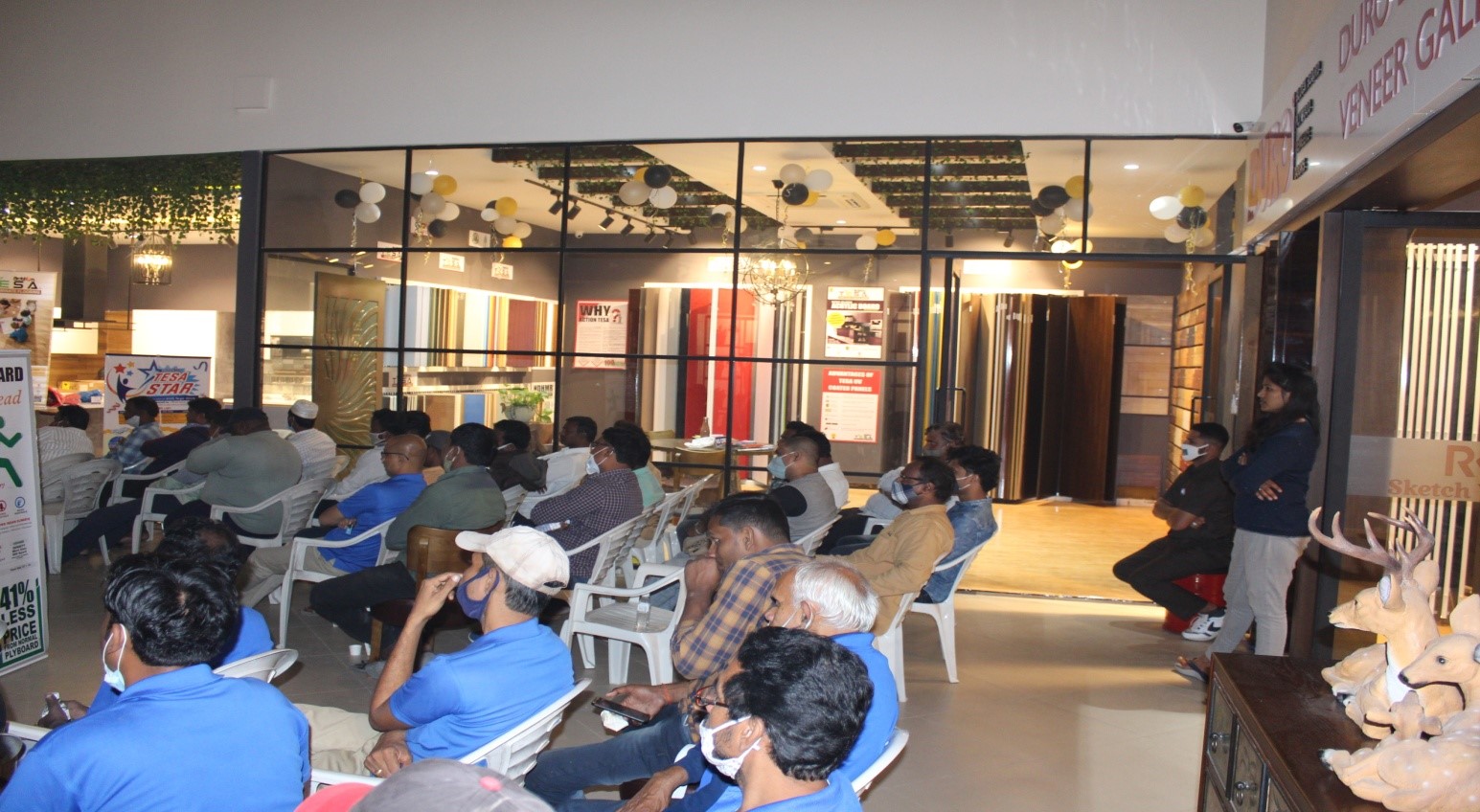 Interior Contractors Meet Up